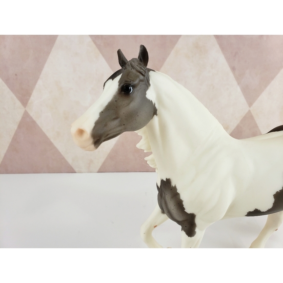 Breyer | Sierra Blanco - Gray Tobino - Picture 5 of 10